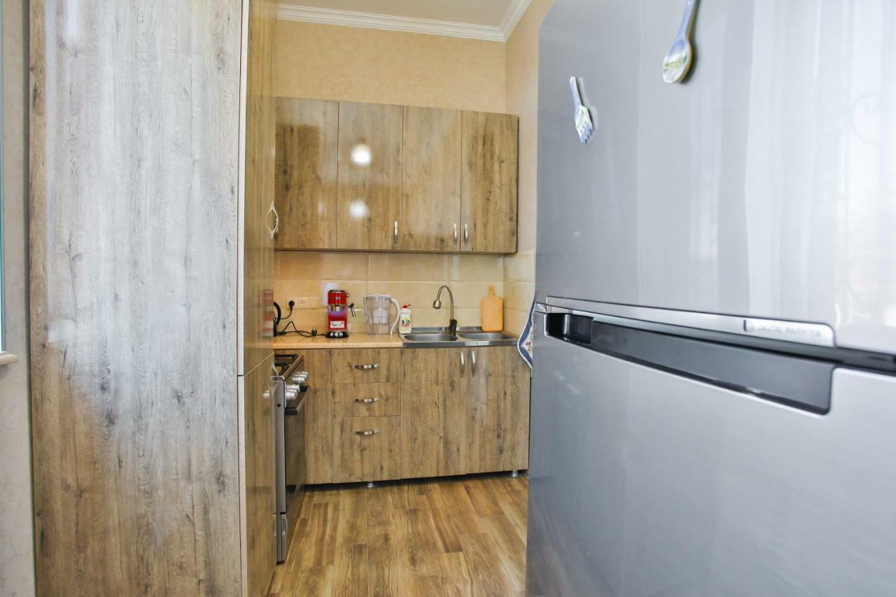 Apartment Anano Koetaisi Buitenkant foto