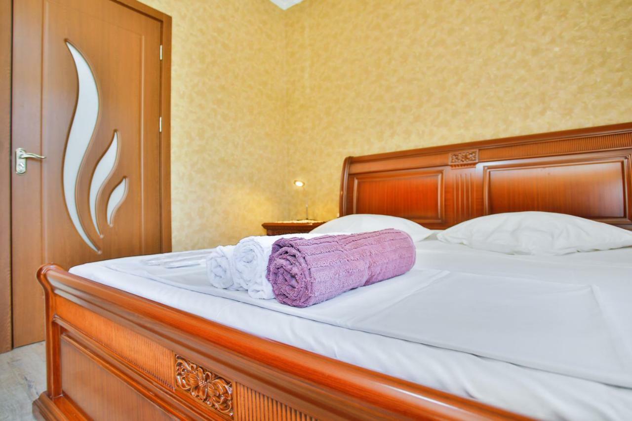 Apartment Anano Koetaisi Buitenkant foto